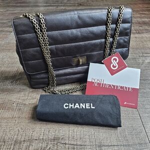 CHANEL - 2.55 Lambskin flap bag